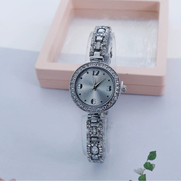 Women's Luxury Quartz Bracelet Watch Alloy Round Diamond