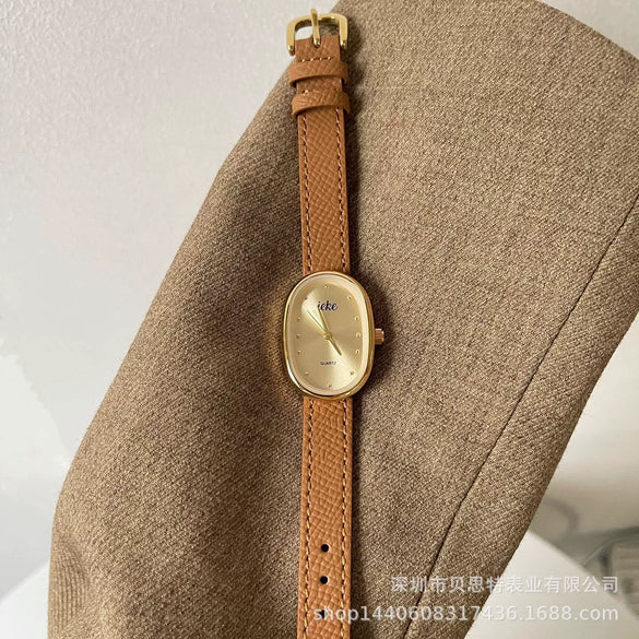 Women's Luxury Retro Bracelet Watch With Oval Dial Metal Case And Fine Steel Strap