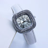 Women's Luxury Square Alloy Case Pu Strap Diamondembedded Watch With Roman Dial