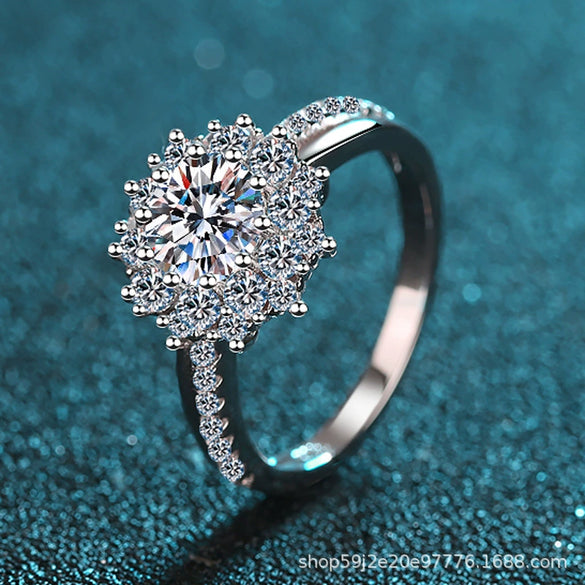 Women's Luxury Wedding Ring S925 Sterling Silver Flower Pattern Electroplated
