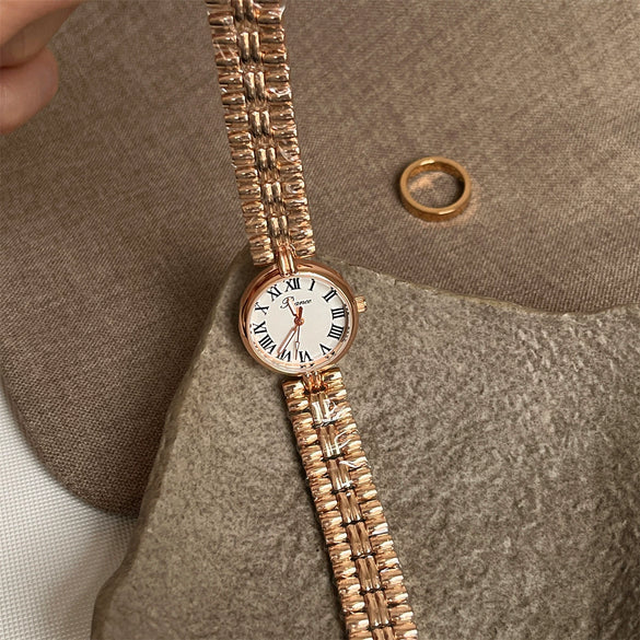 Women's Medieval Style Alloy Disc Wheat Bracelet Quartz Watch