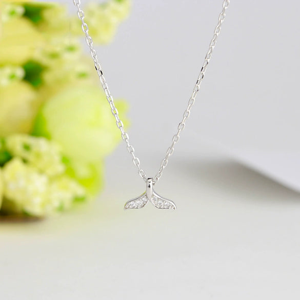 Women's Mermaid Tail And Dolphin Tail Zircon Micro Pendant Necklace Fashionable Fresh Jewelry With Copper Material Cross Chain And Mixed Gem Inlay Styling Animals Zodiac Design