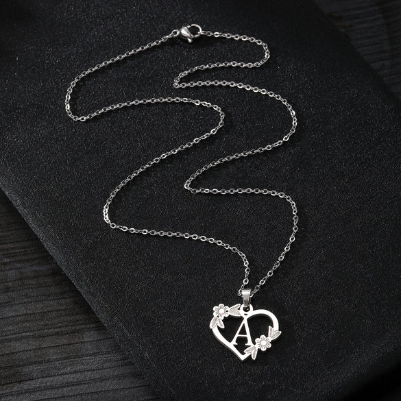 Women's Metal Alloy Necklace With Heart Flower Cut Out And Letters Pattern Electroplated O Word Chain