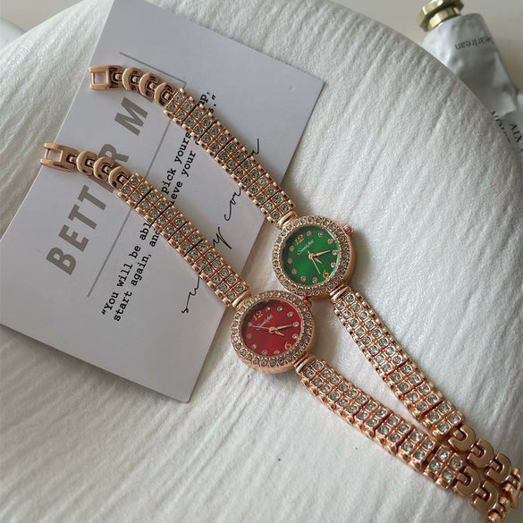Women's Metal Alloy Round Dial Diamond Bracelet Watch Fashionable Style