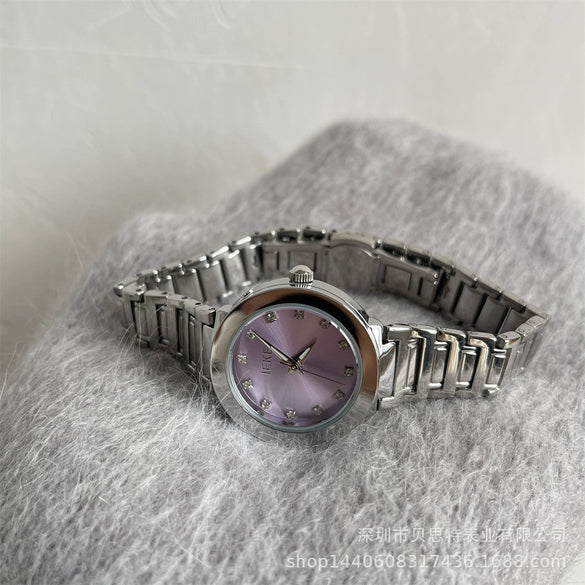 Women's Metal Alloy Square Dial Vintage Quartz Fashionable Watch
