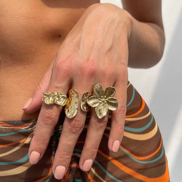 Women's Metal Baroque Style Geometric And Flower Pattern Electroplated Ring With Imitation Pearl And Gemstone