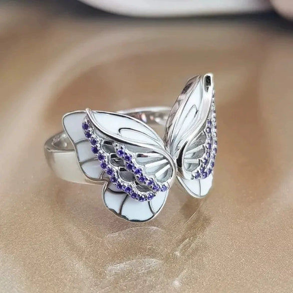 Women's Metal Butterfly Ring With Electroplated Animal Design Creative Fashion Jewelry
