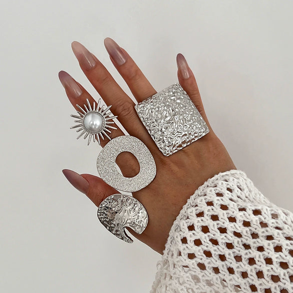 Women's Metal Geometric Open Ring With Beating Pattern And Imitation Pearl Electroplated
