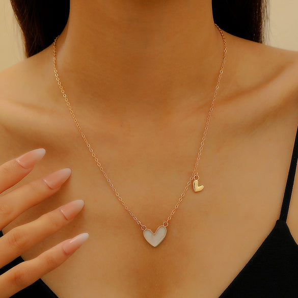 Women's Metal Heart Shaped Geometric Ins Style Electroplated Clavicle Chain Necklace