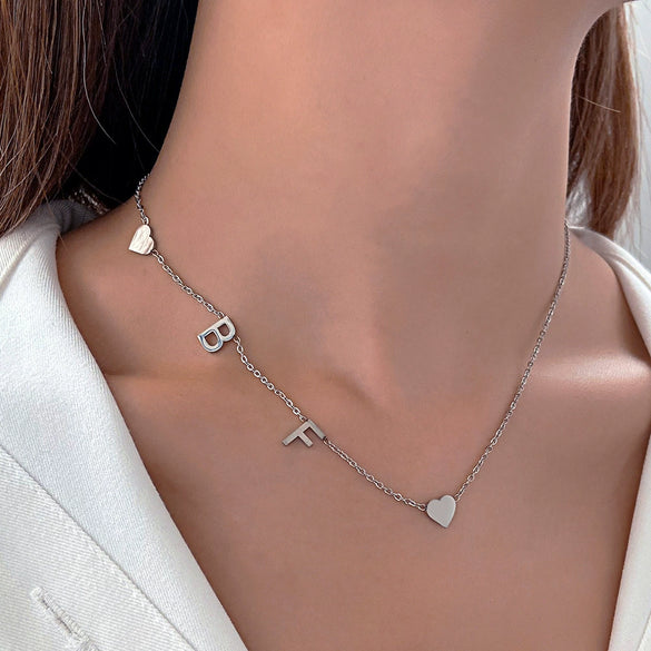 Women's Metal Heart Shaped Geometric Ins Style Electroplated Clavicle Chain Necklace