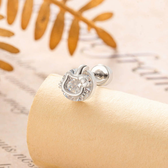 Women's Metal Hollow Cat Ear Bone Nail Set With Diamonds Fashion Style