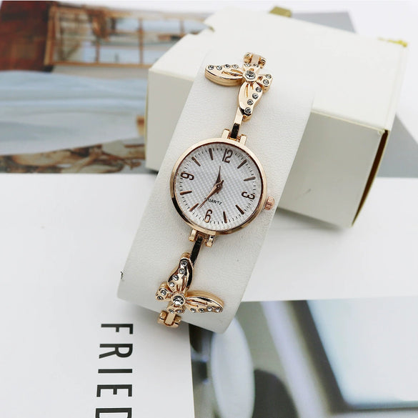 Women's Metal Stainless Steel Quartz Butterfly Round Dial Luxury Casual Diamondencrusted Bracelet Watch