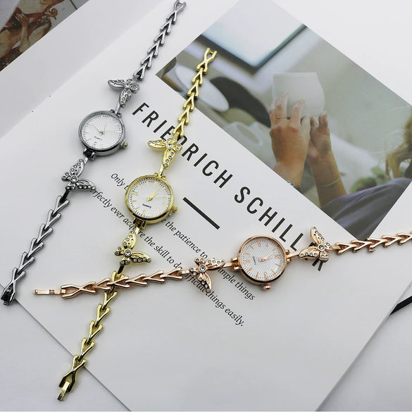 Women's Metal Stainless Steel Quartz Butterfly Round Dial Luxury Casual Diamondencrusted Bracelet Watch