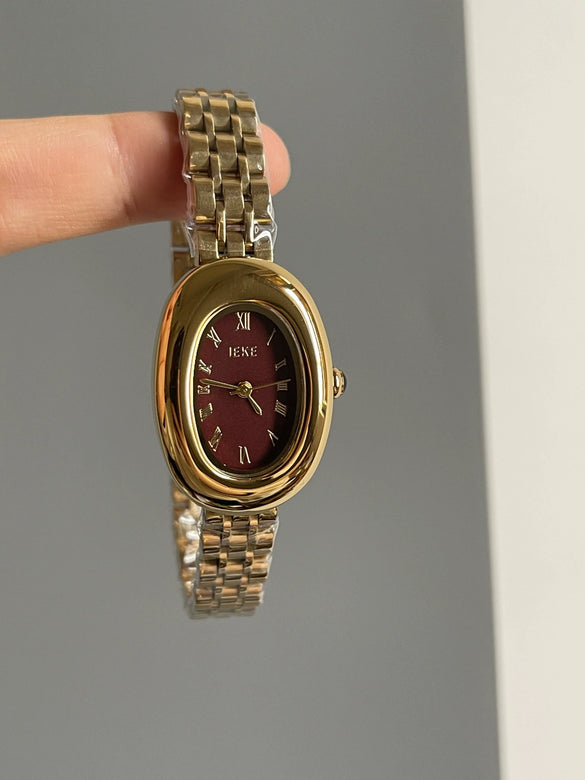 Women's Metal Steel Band Quartz Watch Medieval Style Alloy Case Ordinary Glass Mirror Printed Logo