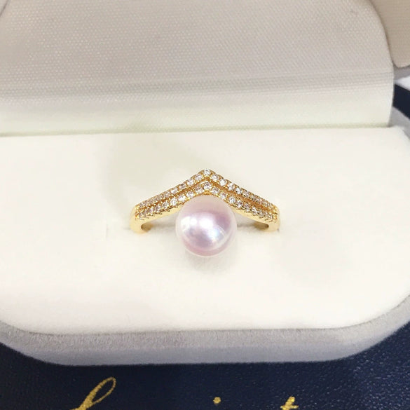 Women's Microinlaid Zircon And Natural Freshwater Pearl Ring Copper Triangle Design