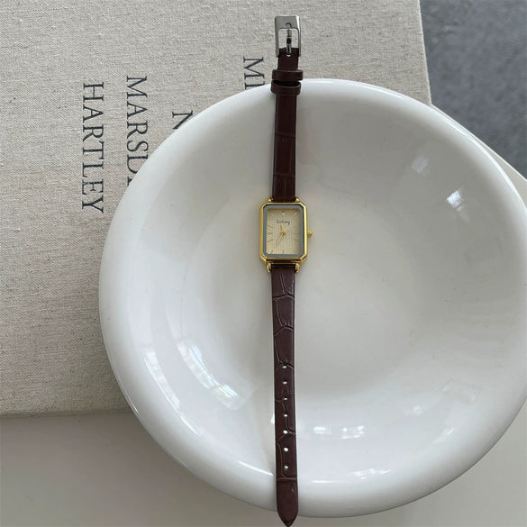 Women's Middle Ancient Style Square Alloy Watch Leisure Style