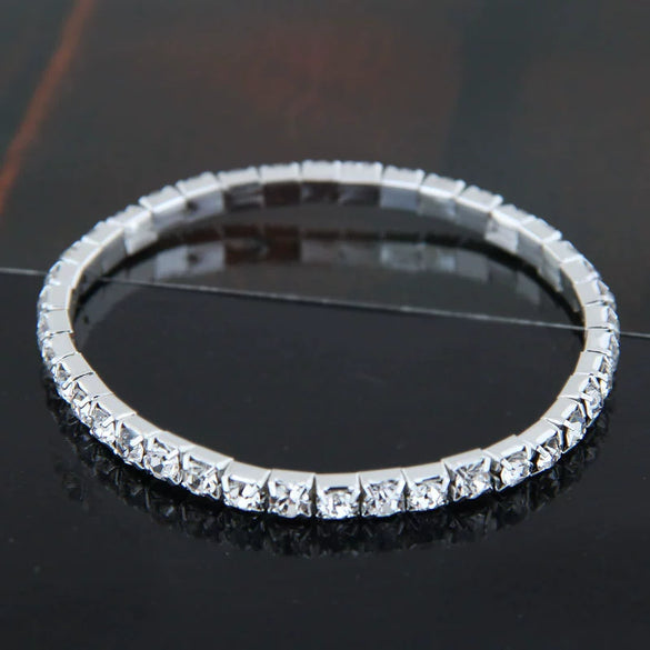 Women's Minimalist Alloy Rhinestone Inlay Elastic Bracelet Luxury Full Diamond Style Bridal Fashion Bracelet