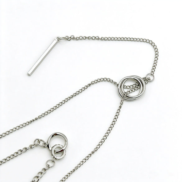 Women's Minimalist Doublelayer Doublering Geometric Round Alloy Necklace With Adjustable Chain And Polished Electroplated Finish