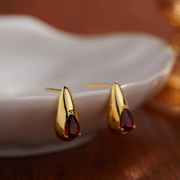 Women's Minimalist Drop Shape S925 Sterling Silver Natural Garnet Color Earrings Set With Precious Stones