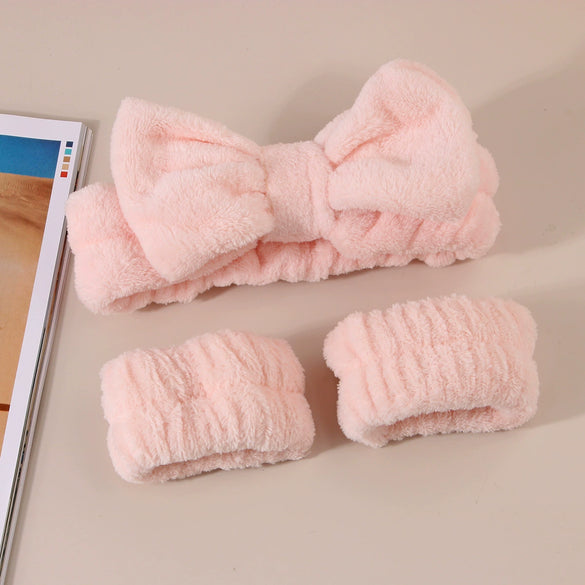 Women's Minimalist Fabric Headband And Wrist Band Set With Bow Tie Design