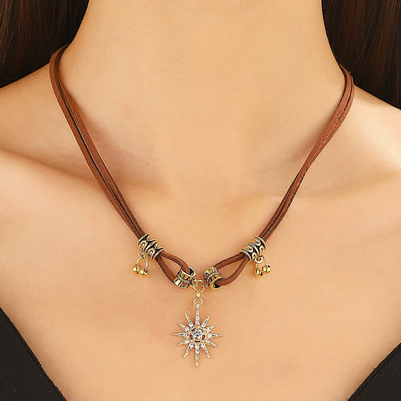 Women's Minimalist Geometric Alloy Choker Necklace With Electroplating And Brown Leather