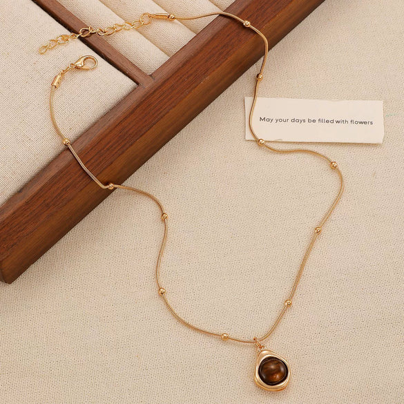Women's Minimalist Geometric Alloy Choker Necklace With Electroplating And Brown Leather