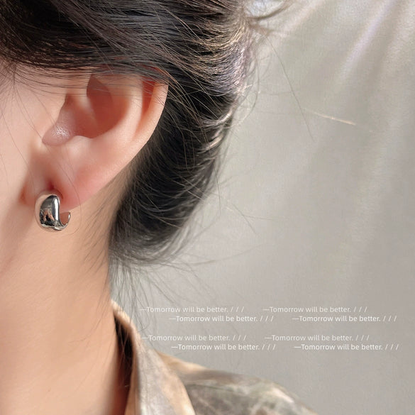Women's Minimalist Geometric Copper Circle C Shape Earrings With Electroplated Metallic Retro Style