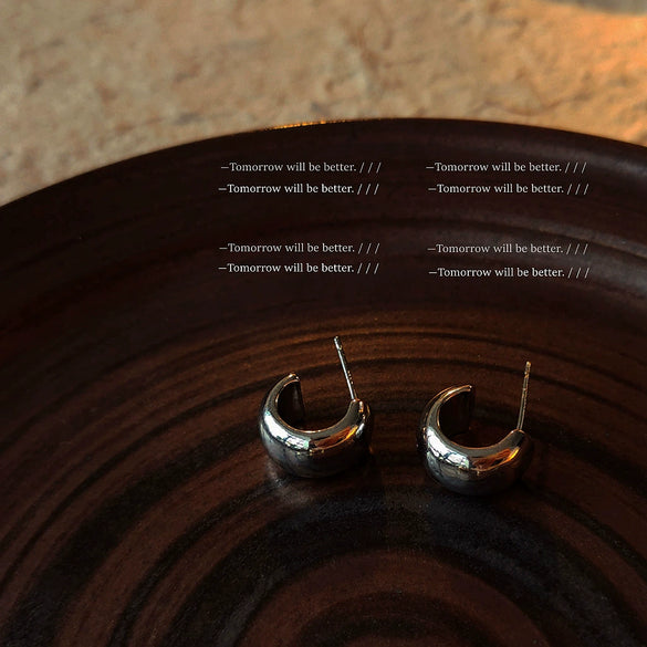 Women's Minimalist Geometric Copper Circle C Shape Earrings With Electroplated Metallic Retro Style