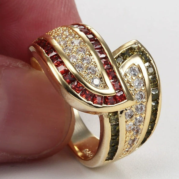 Women's Minimalist Geometric Metal Gem Ring With Olivine Garnet And White Topaz Electroplated Fashion Jewelry