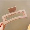 Women's Minimalist Geometric Ps Hair Clip With Paint Treatment And Multiclaw Design