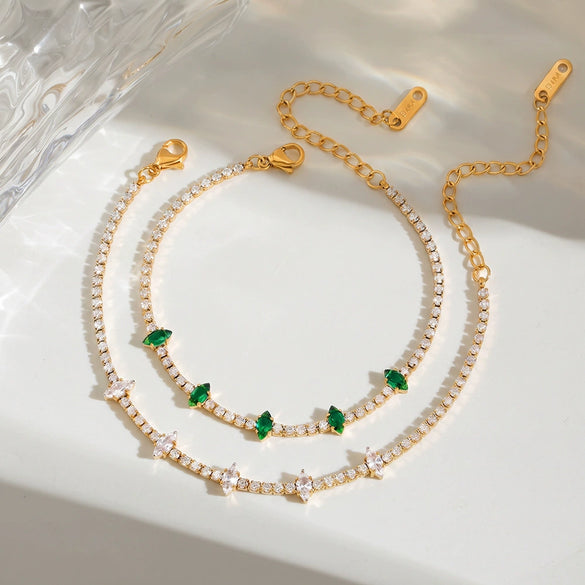 Women's Minimalist Geometric Stainless Steel Bracelet With Zircon And Rhinestone Accents And An Electroplated Finish