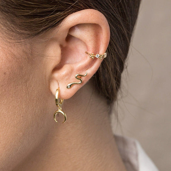 Women's Minimalist Geometric U Shaped Crescent Earrings With Silver Needle And Copper Electroplated Fashion Ear Jewelry