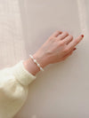 Women's Minimalist Glossy Freshwater Pearl Rice Shape Bracelet With Copper And 14K Gold