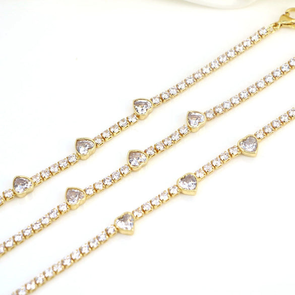 Women's Minimalist Heart Shaped Copper Bracelet With Micro Inlaid Zircon Electroplated Love Chain Jewelry