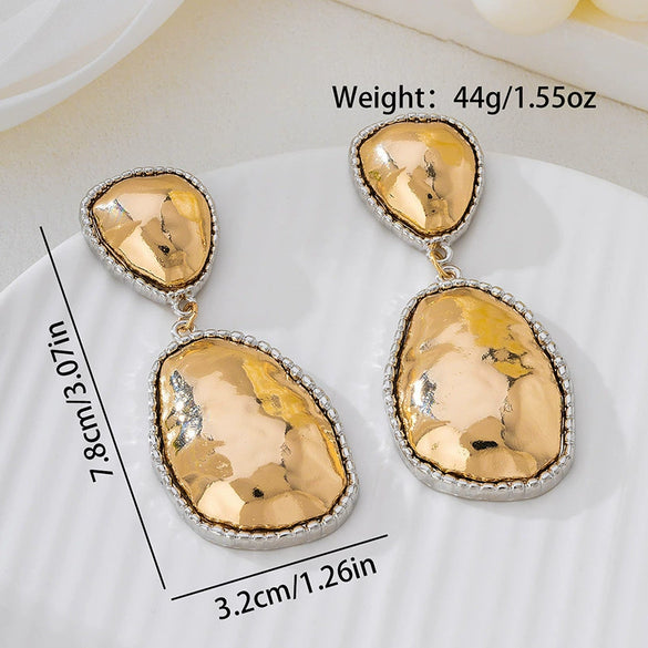 Women's Minimalist Oval Geometric Delicate Lace Electroplated Alloy Flower Pattern Stainless Steel Earrings