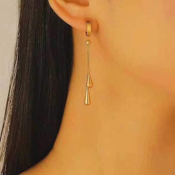 Women's Minimalist Stainless Steel And Titanium Steel Drop Shape Pendant Necklace And Earrings Twopiece Set With Electroplating And Bone Chain