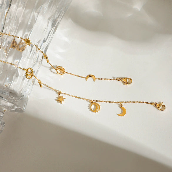 Women's Minimalist Stainless Steel Geometric Diamond Moon Star Tassel Pendant Bracelet With Electroplating