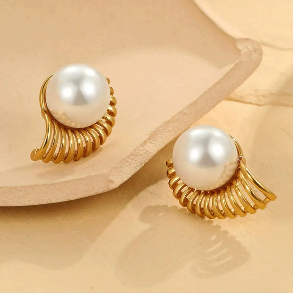 Women's Minimalist Stainless Steel Pearl Earrings With Irregular Geometric Shape And Electroplated Retro Style