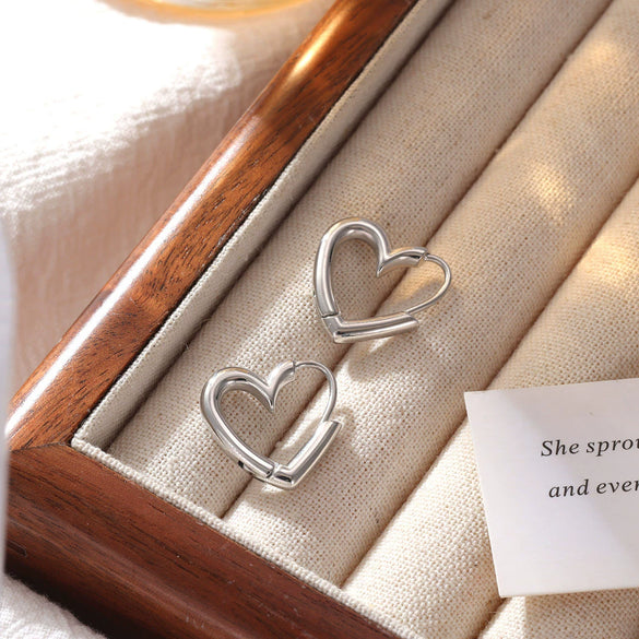 Women's Minimalist Titanium Steel Heart Shape Electroplating Earrings
