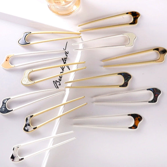Women's Modern Minimalist Ushaped Acetate Hairpin With Frosted Metal Plate Detail Antiqueinspired Hair Accessory