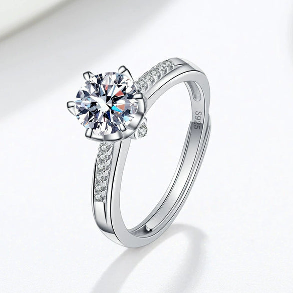 Women's Moissanite Ring In S925 Silver Geometric Single Row Six Claw Engagement Ring With Electroplated Finish