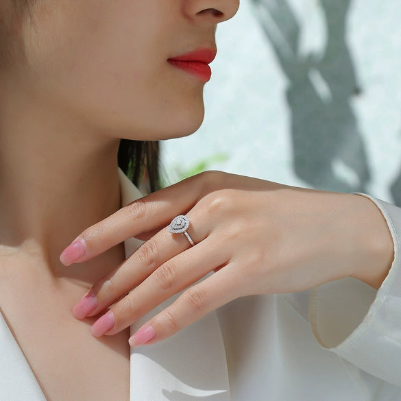 Women's Moissanite Ring 925 Sterling Silver Geometric Design Set With Diamonds Fashion Elegant Light Luxury Highend