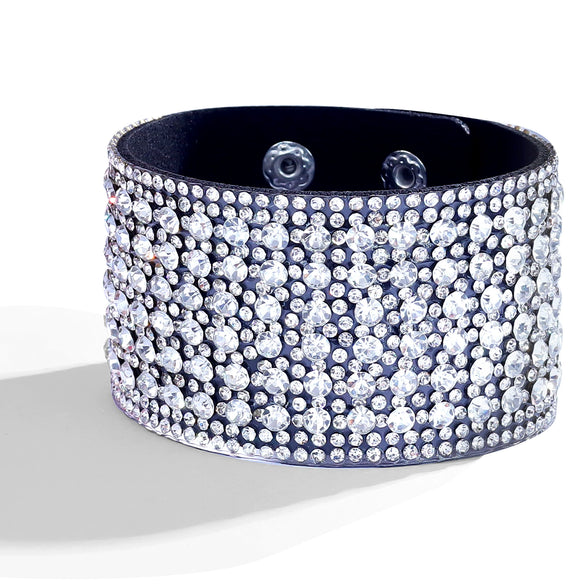 Women's Multi Layer Artificial Leather Bracelet With Magnetic Buckle Electroplated Heart And Geometric Full Rhinestone Wide Edge Design