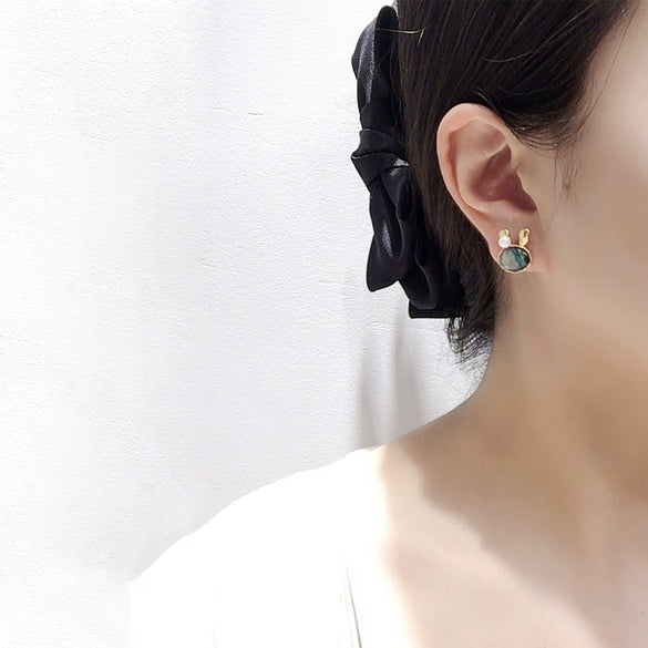 Women's Natural Freshwater Pearl And Abalone Shell Cute Rabbit Earrings In S925 Sterling Silver