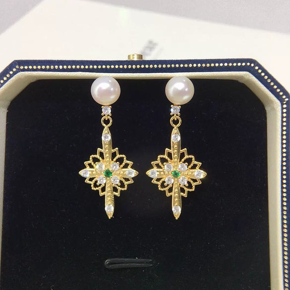 Women's Natural Freshwater Pearl And Alloy Inlaid Gemstone Earrings With Oblate Shape And Retro Style
