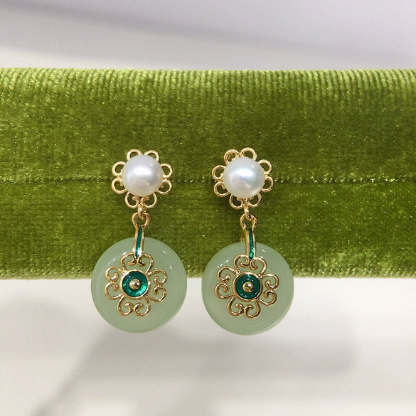Women's Natural Freshwater Pearl And Chalcedony Earrings With S925 Sterling Silver Needle Flat Round Shape
