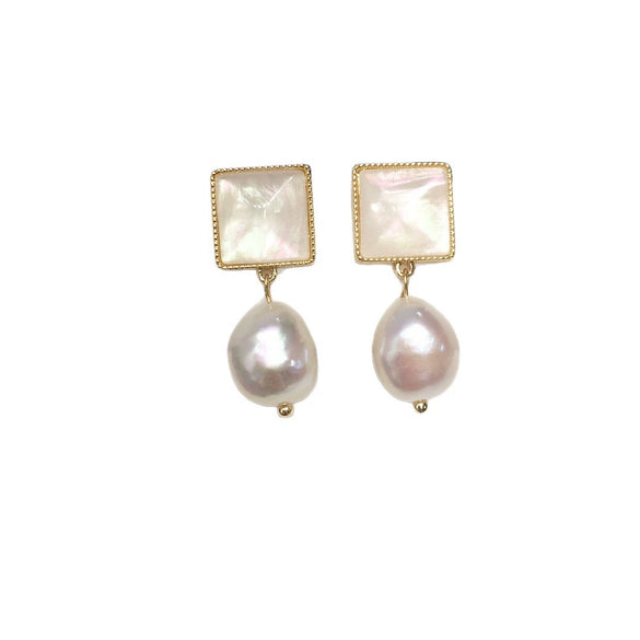 Women's Natural Freshwater Pearl Baroque Alien Shape Alloy Inlaid Semiprecious Stones Earrings