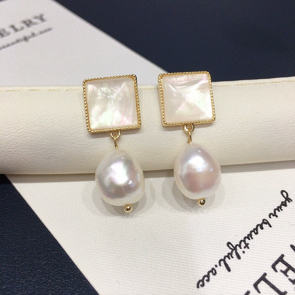 Women's Natural Freshwater Pearl Baroque Alien Shape Alloy Inlaid Semiprecious Stones Earrings
