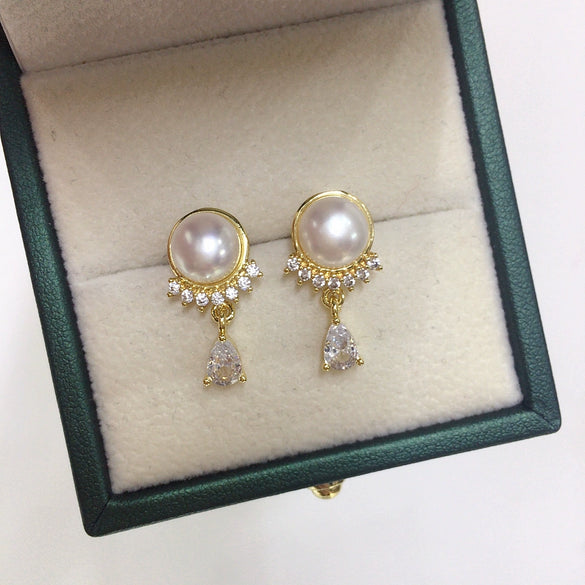 Women's Natural Freshwater Pearl Earrings Alloy Inlaid With Gemstones Fashion Ol Style Flat Round Shape