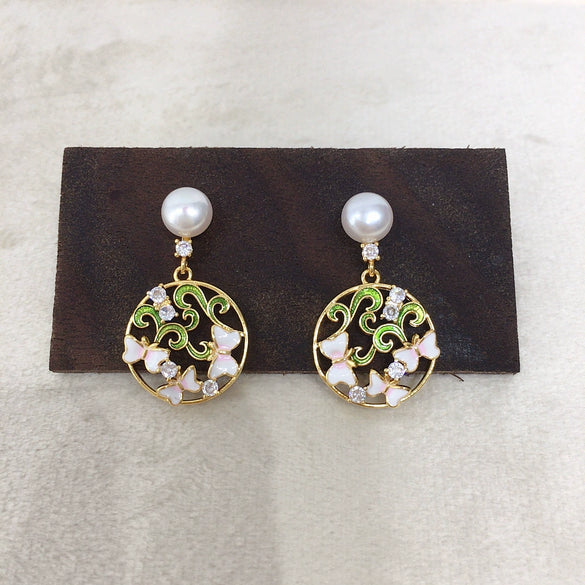 Women's Natural Freshwater Pearl Earrings S925 Sterling Silver Needle With Oblate And Round Shapes